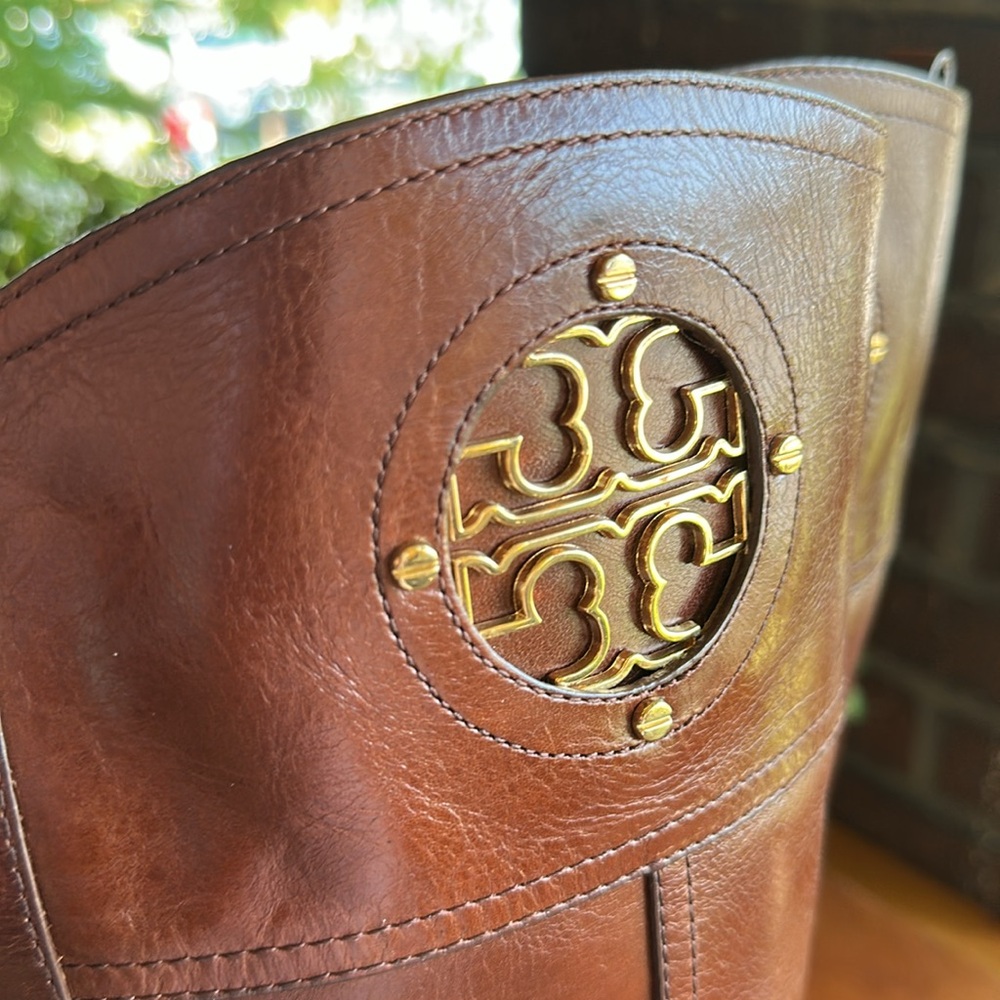 Tory Burch Kieran gold logo brown leather tall equestrian/riding boots. Size 6.5 - Picture 8 of 15